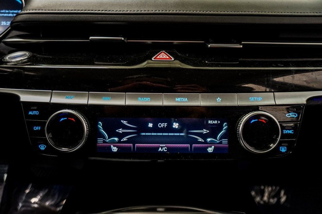2022 Genesis G80 2.5T photo 37