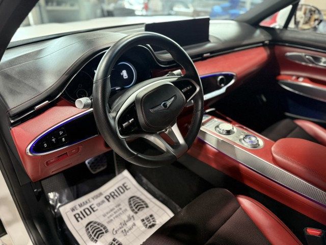 2022 Genesis GV70 2.5T photo 13