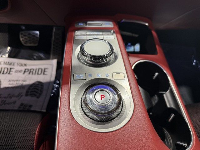 2022 Genesis GV70 2.5T photo 18