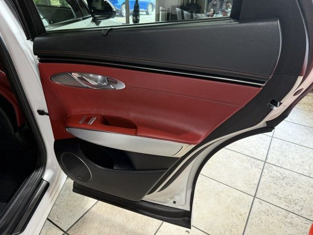2022 Genesis GV70 2.5T photo 25