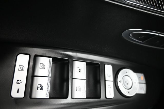 2022 Genesis GV70 2.5T AWD - 23045884 - 22
