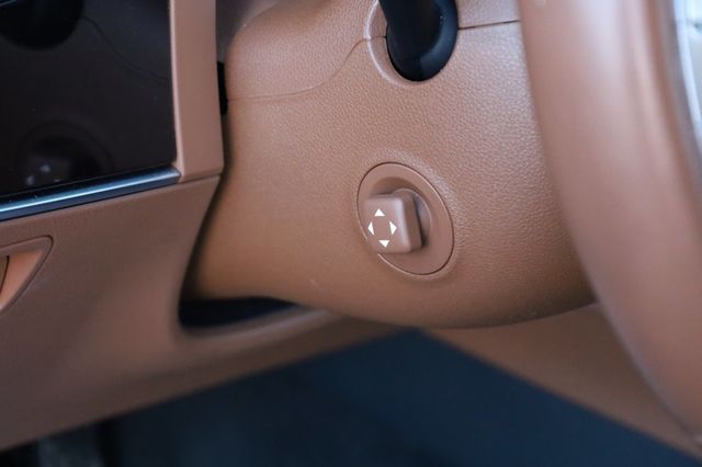 2022 Genesis GV70 2.5T AWD - 22969334 - 30