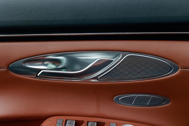 2022 Genesis GV70 2.5T AWD - 22924519 - 50