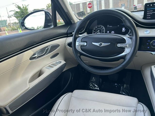 2022 Genesis GV70 2.5T AWD - 23069075 - 37