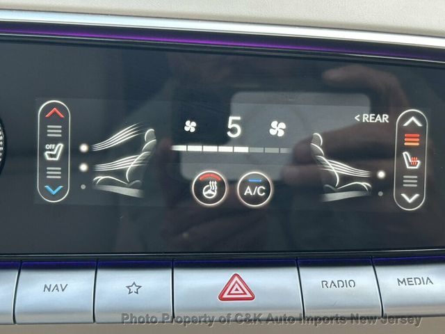 2022 Genesis GV70 2.5T AWD - 23069075 - 49