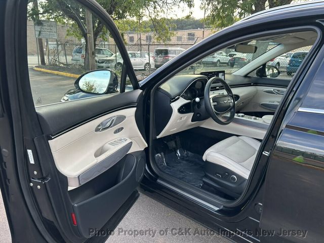 2022 Genesis GV70 2.5T AWD,ADVANCED PACKAGE,PANORAMA ROOF,AUTOMATIC PARKING - 23069075 - 24