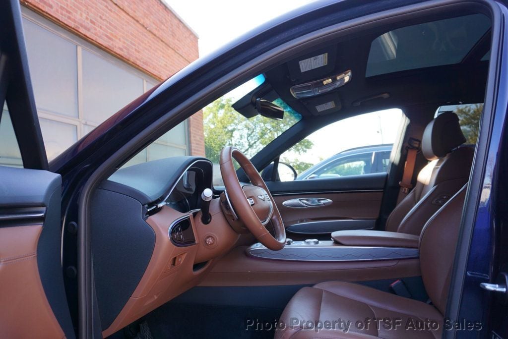 2022 Genesis GV70 2.5T Advanced Select photo 10