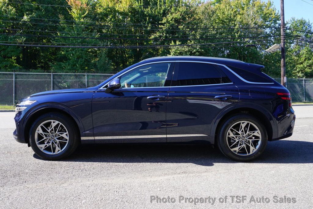 2022 Genesis GV70 2.5T Advanced Select photo 4