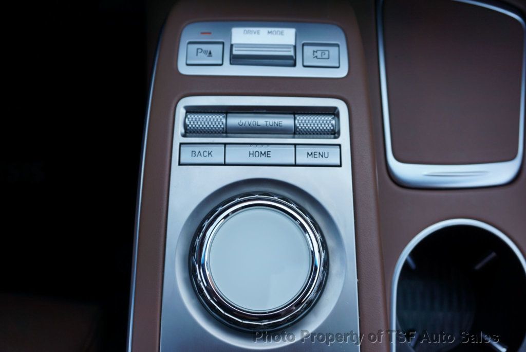 2022 Genesis GV70 2.5T Advanced Select photo 36