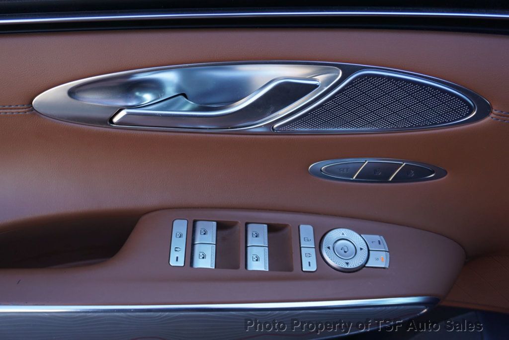 2022 Genesis GV70 2.5T Advanced Select photo 39