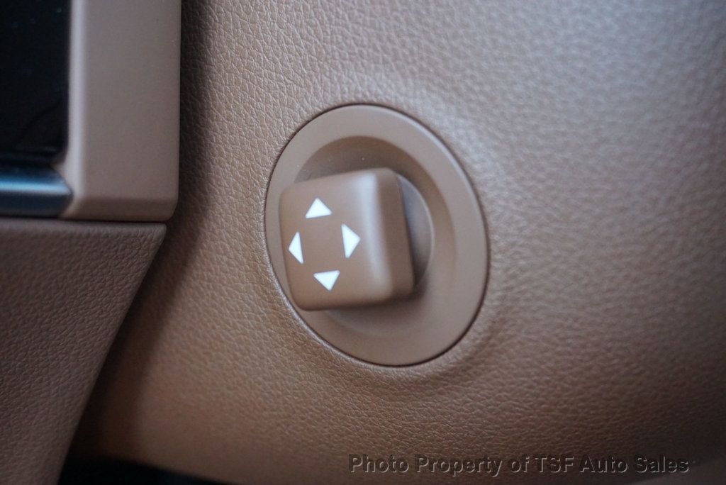 2022 Genesis GV70 2.5T Advanced Select photo 41