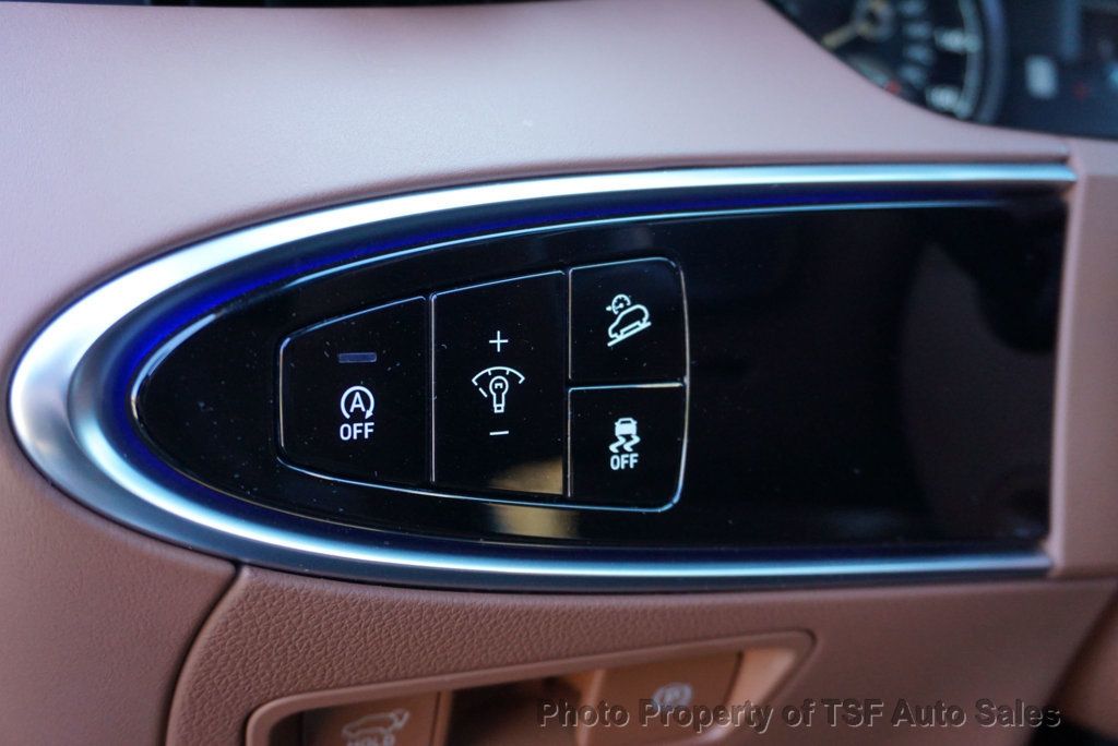 2022 Genesis GV70 2.5T Advanced Select photo 43