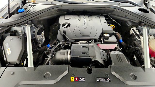 2022 Genesis GV70 2.5T AWD Advanced w/ Select Pkg, Pano Roof & Lexicon Audio - 23090414 - 28