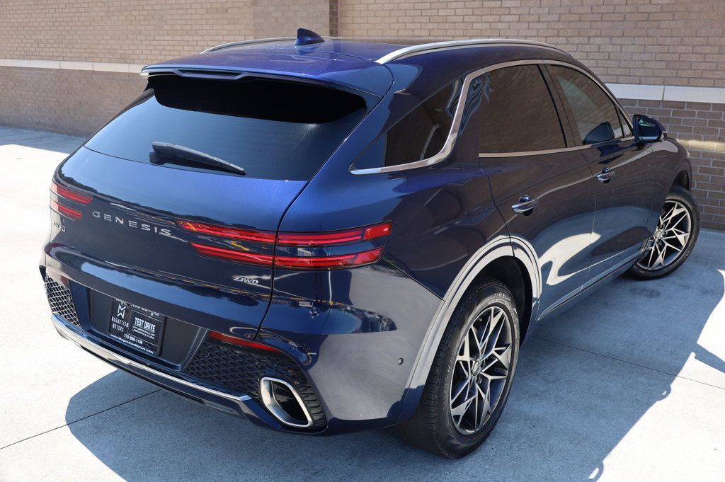 2022 Genesis GV70 2.5T Advanced photo 8