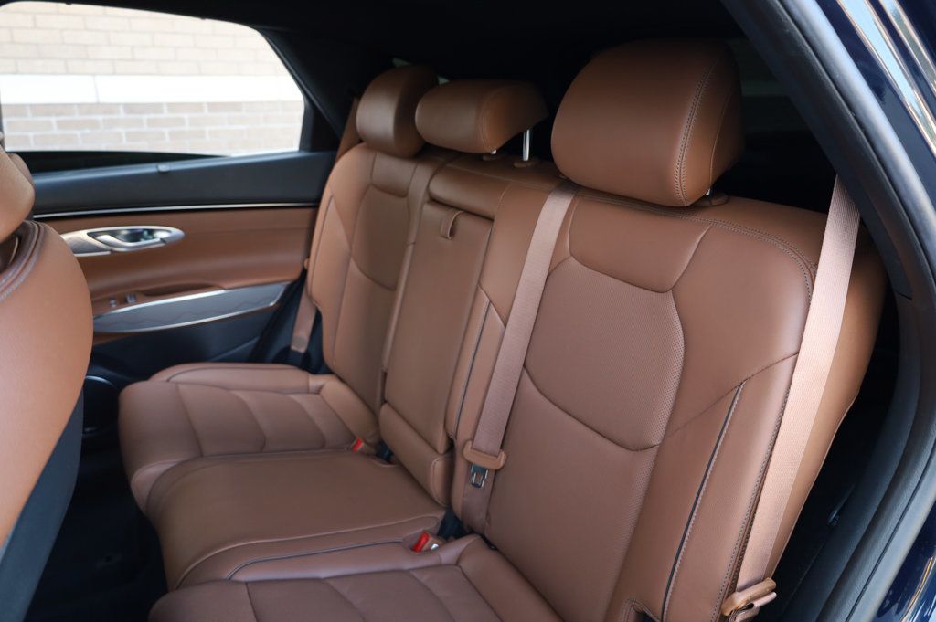 2022 Genesis GV70 2.5T Advanced photo 19
