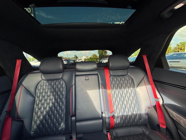 2022 Genesis GV70 3.5T AWD Sport - 22876857 - 17