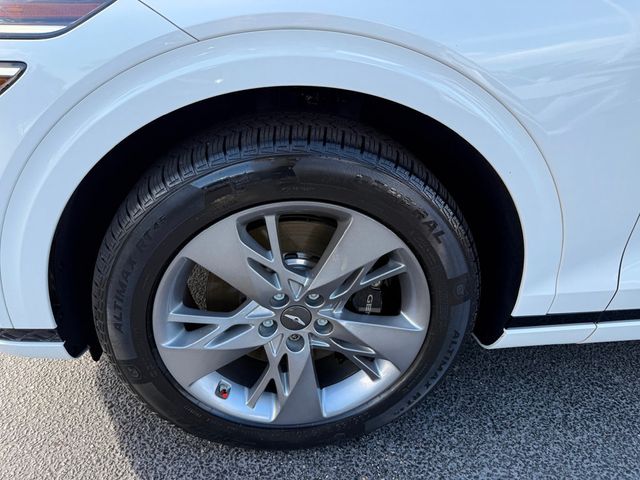 2022 Genesis GV70 3.5T AWD Sport - 22876857 - 38