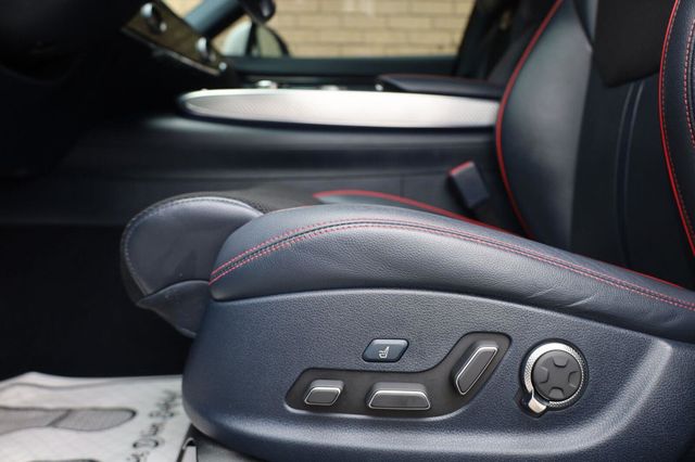 2022 Genesis GV70 3.5T Sport - 23079336 - 19