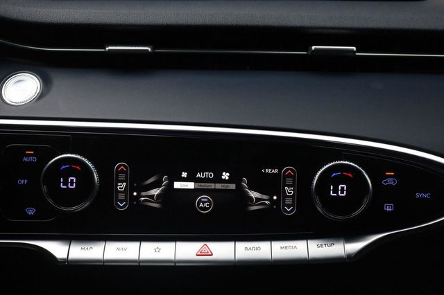 2022 Genesis GV70 3.5T Sport - 23079336 - 38