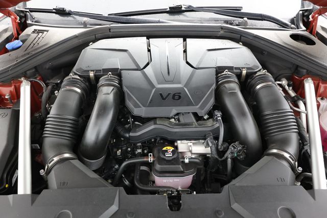 2022 Genesis GV70 3.5T Sport AWD with Sport Advanced Package - 22938131 - 24