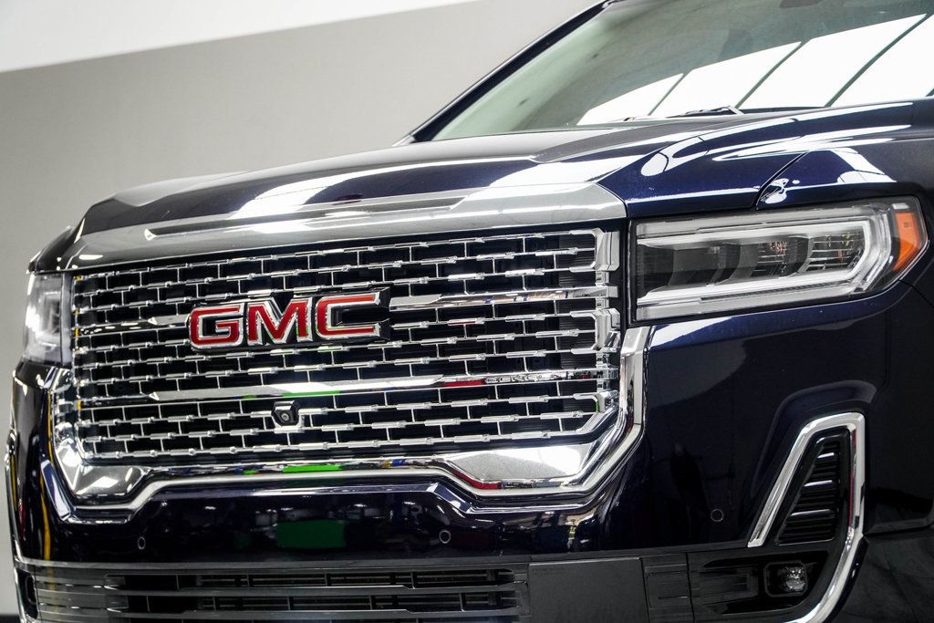 2022 Gmc Acadia Denali photo 2
