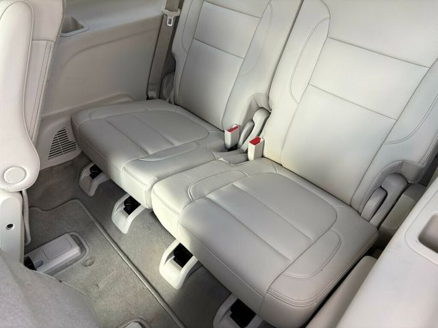 2022 GMC Acadia LocalTrade/DenaliUltimatePkg/AdaptiveCruiseControl/BlindZone/NAV - 22967930 - 20