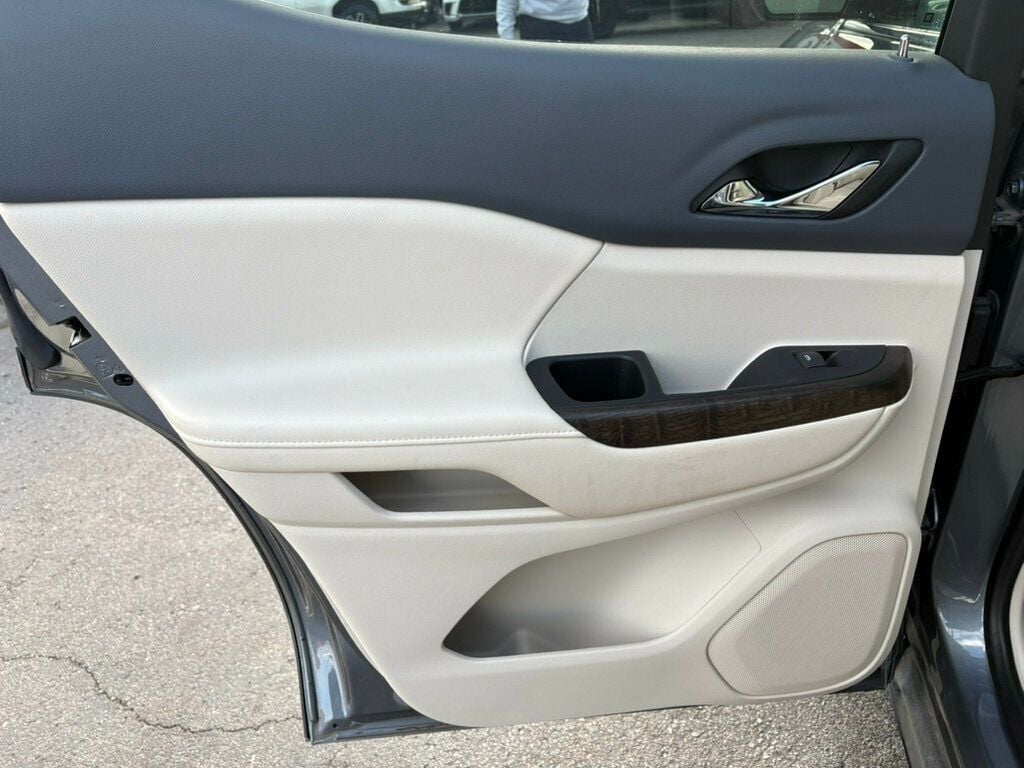 2022 GMC Acadia LocalTrade/DenaliUltimatePkg/AdaptiveCruiseControl/BlindZone/NAV - 22967930 - 21