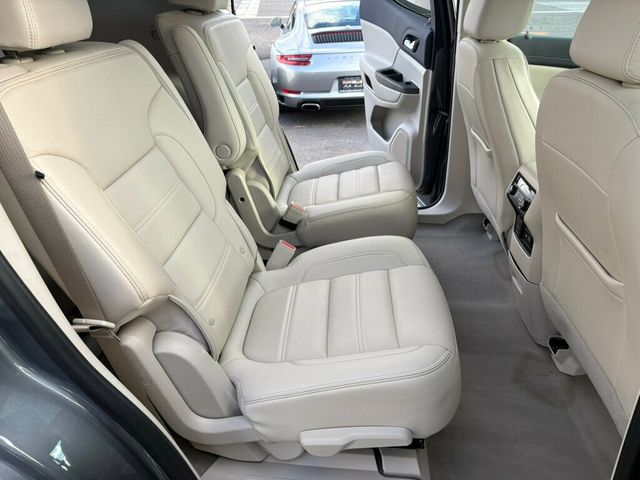 2022 GMC Acadia LocalTrade/DenaliUltimatePkg/AdaptiveCruiseControl/BlindZone/NAV - 22967930 - 23