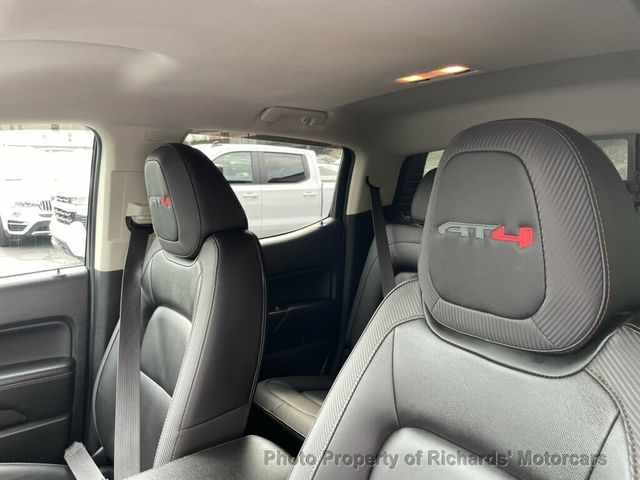 2022 GMC Canyon 4WD Crew Cab 128" AT4 w/Leather - 23064714 - 11