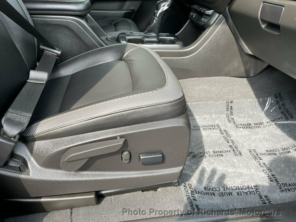 2022 GMC Canyon 4WD Crew Cab 128" AT4 w/Leather - 23064714 - 19