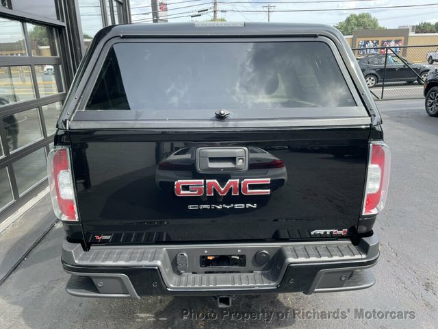 2022 GMC Canyon 4WD Crew Cab 128" AT4 w/Leather - 23064714 - 5