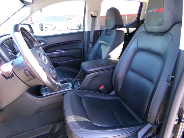 2022 GMC Canyon 4WD Crew Cab 128" AT4 w/Leather - 22942740 - 9