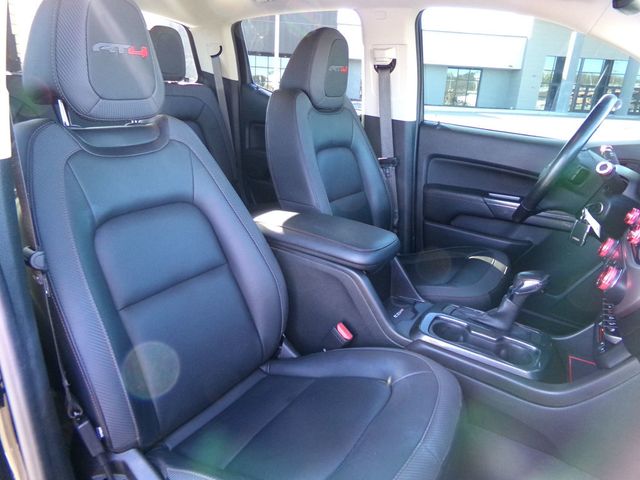 2022 GMC Canyon 4WD Crew Cab 128" AT4 w/Leather - 22942740 - 17