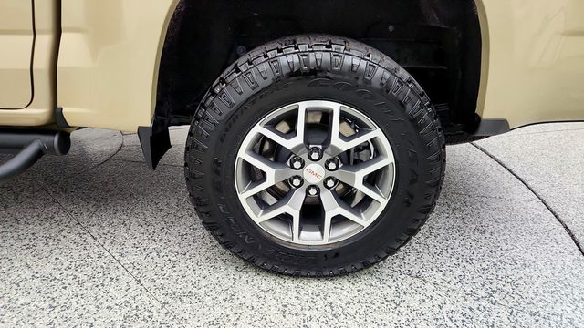2022 GMC Canyon 4WD Crew Cab 128'' AT4 w/ Leather & Assist Steps - 23087129 - 8