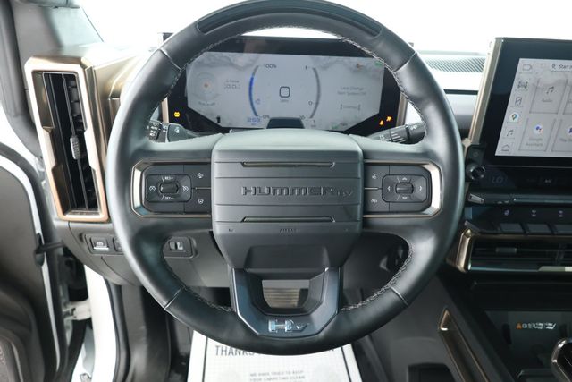 2022 GMC HUMMER EV e4WD Crew Cab Edition 1 with Power Retractable Tonneau Cover - 22913371 - 11