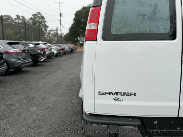 2022 GMC Savana Cargo Van RWD 2500 135" - 22982554 - 10