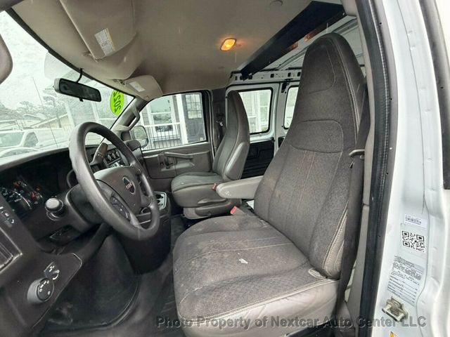 2022 GMC Savana Cargo Van RWD 2500 135" - 22982554 - 12