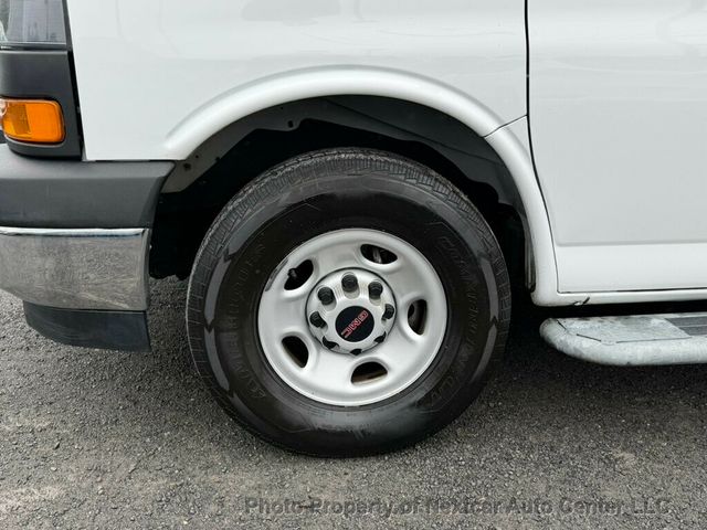 2022 GMC Savana Cargo Van RWD 2500 135" - 22982554 - 8
