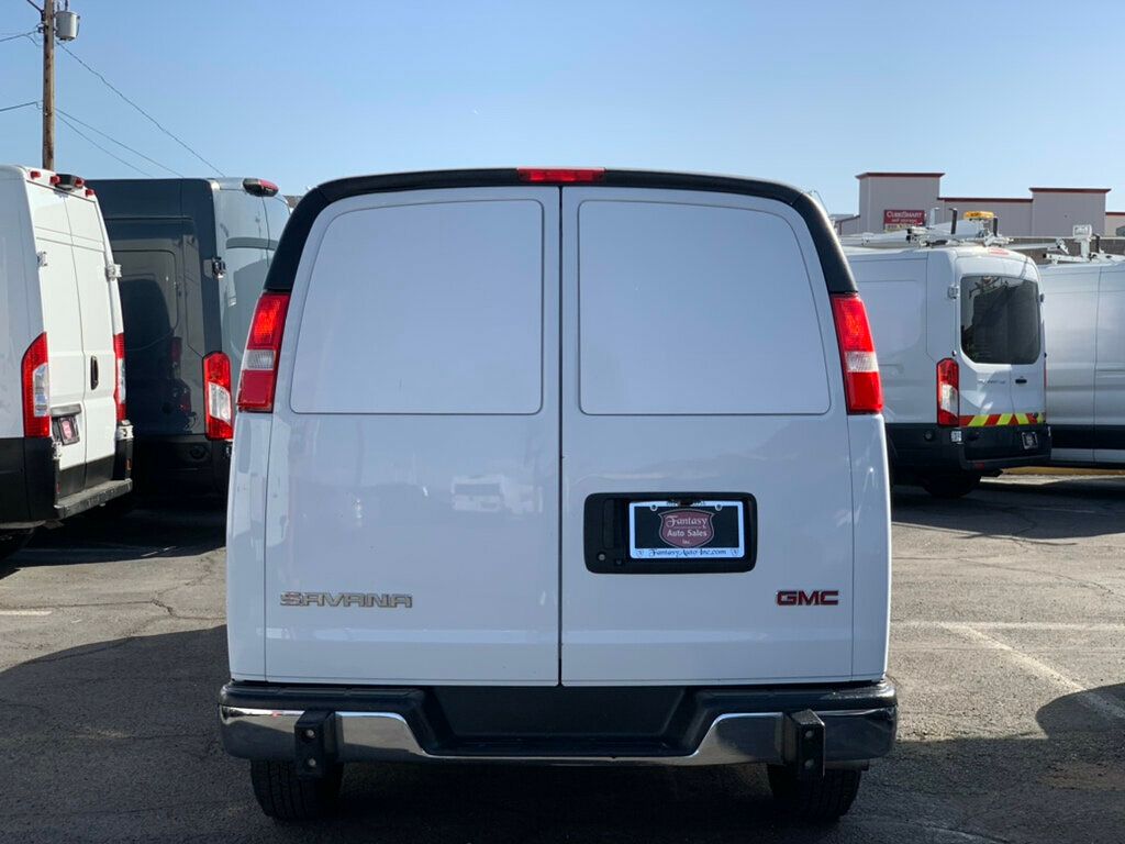 2022 GMC Savana Cargo Van RWD 2500 135" - 22994398 - 28