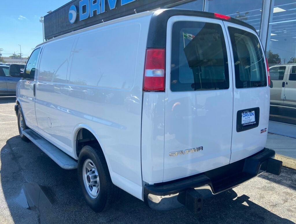 2022 GMC Savana Cargo Van RWD 2500 135" - 22600149 - 2