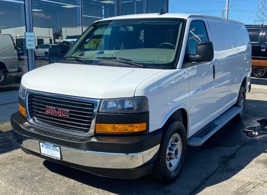 2022 GMC Savana Cargo Van RWD 2500 135" - 22600149 - 35