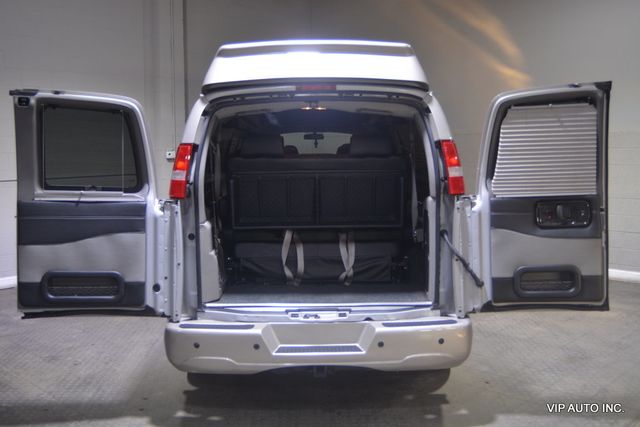 2022 GMC Savana Cargo Van RWD 2500 155" - 22877842 - 17