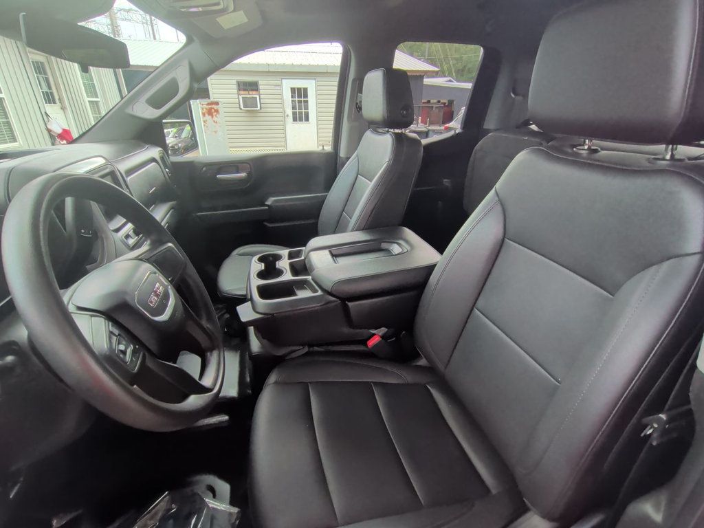 GMC Sierra 1500 2WD Double Cab 147" Pro photo 14