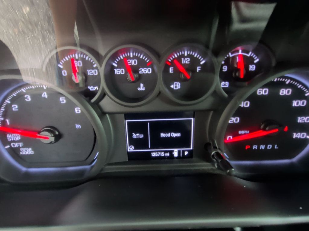 GMC Sierra 1500 2WD Double Cab 147" Pro photo 16