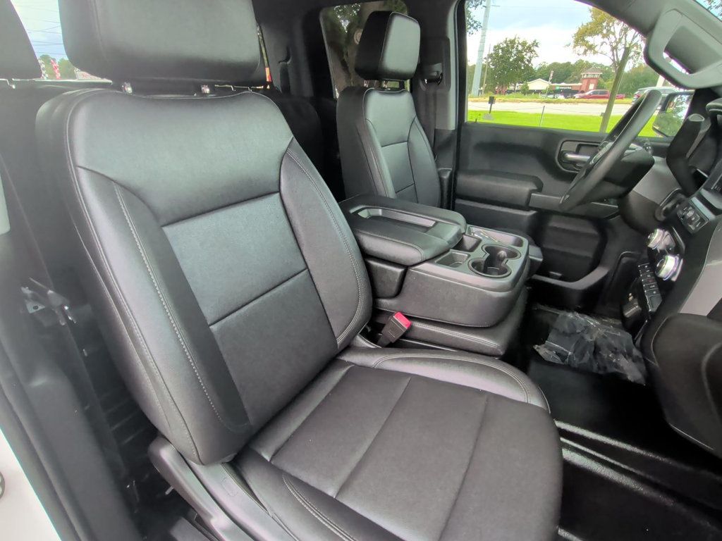 GMC Sierra 1500 2WD Double Cab 147" Pro photo 21