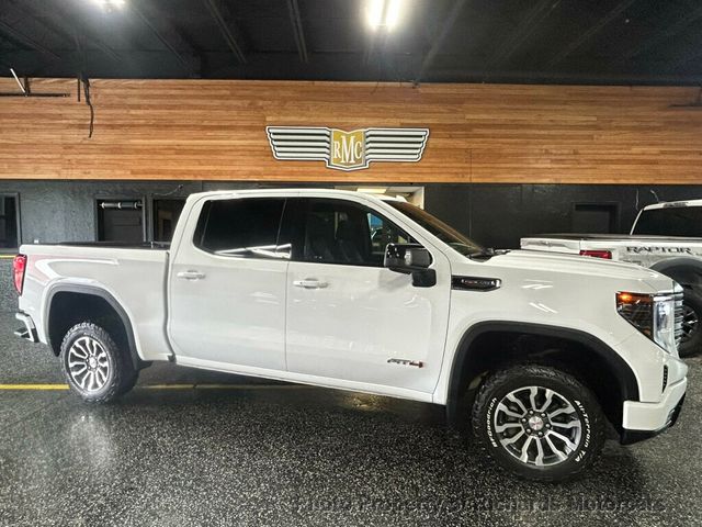 2022 GMC Sierra 1500 4WD Crew Cab 147" AT4 - 23031457 - 0