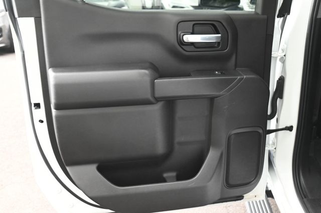 2022 GMC Sierra 1500 4WD Crew Cab 147" Pro - 23087390 - 17