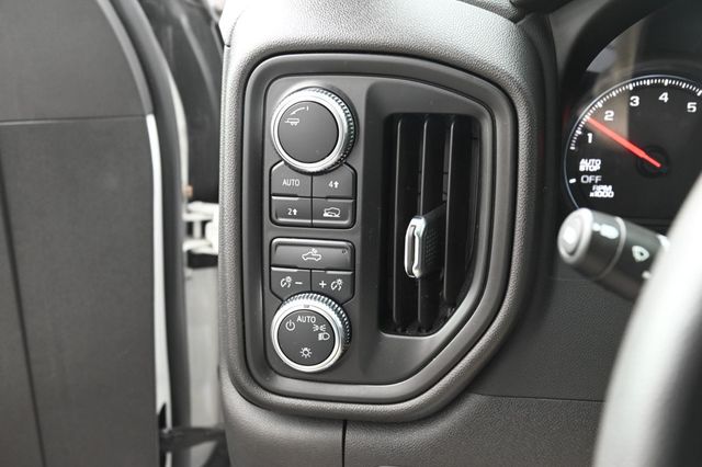 2022 GMC Sierra 1500 4WD Crew Cab 147" Pro - 23087390 - 26