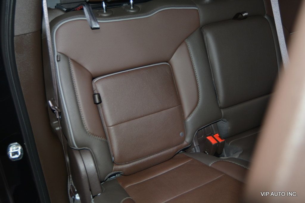 2022 GMC Sierra 1500 4WD Crew Cab 157" Denali - 22992832 - 25