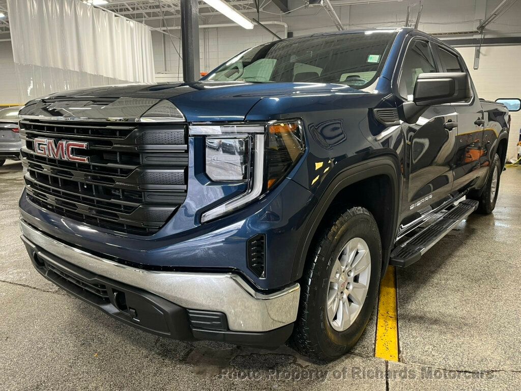 2022 GMC Sierra 1500 4WD Crew Cab 157" Pro - 22928022 - 10